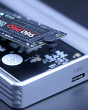 Load image into Gallery viewer, ANKMAX UC4M2 USB4 SSD Enclosure for NVMe M.2 SSD
